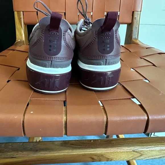 Nike Air Max Dia - Worn once! - Picture 2 of 8